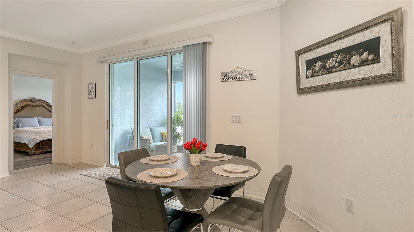 Image 19 of 89 For 5910 Hevena Court