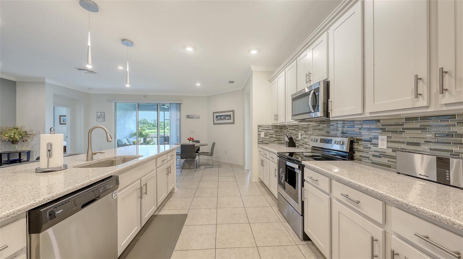 Image 24 of 89 For 5910 Hevena Court