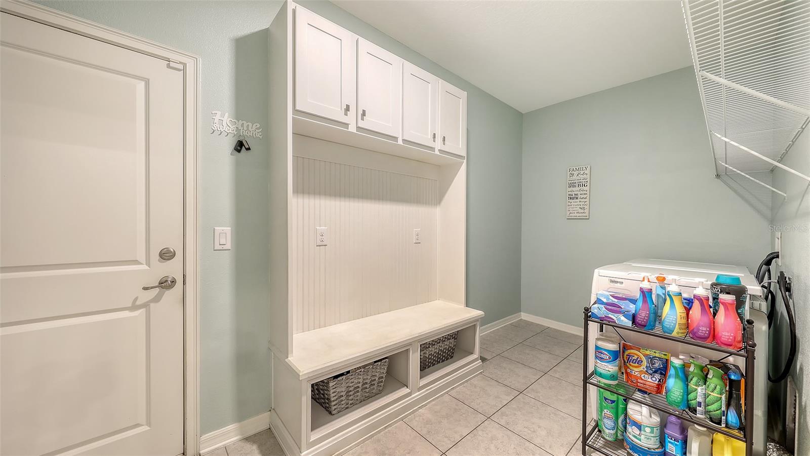 Image 39 of 89 For 5910 Hevena Court