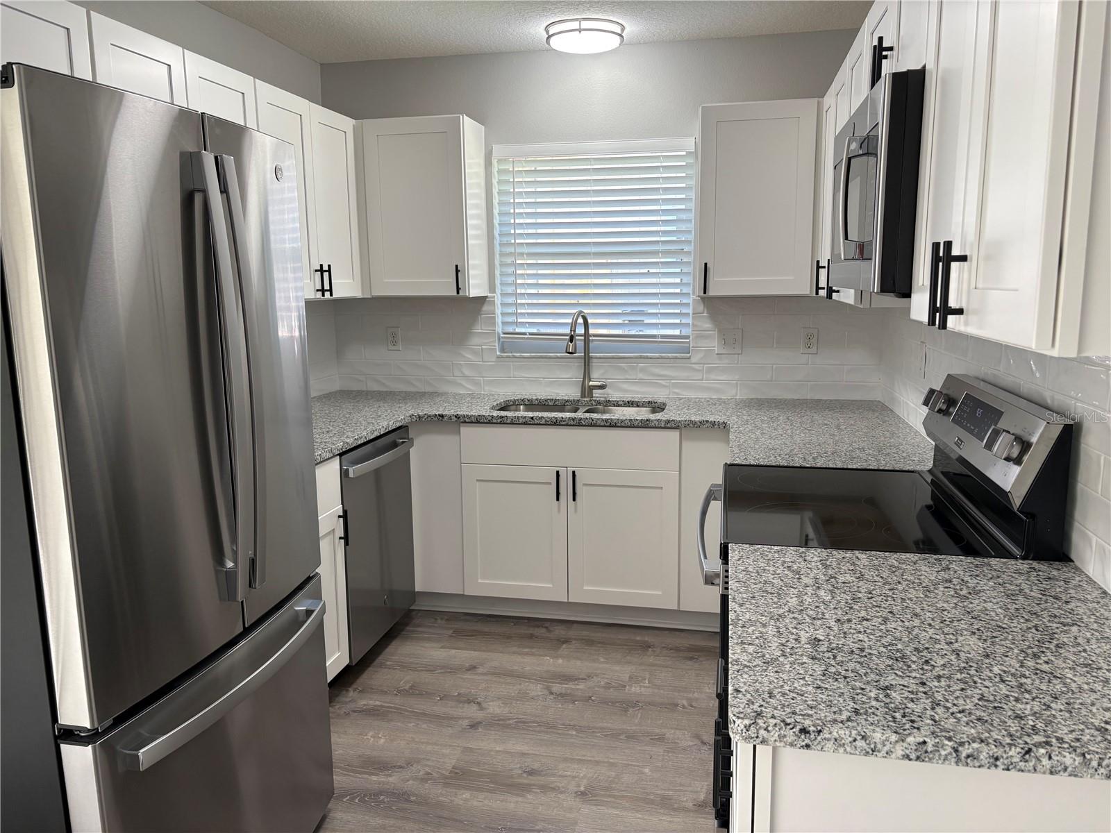 Image 6 of 19 For 4031 Wake Avenue