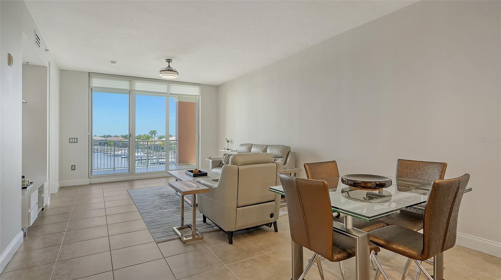 Image 11 of 52 For 610 Riviera Dunes Way 306