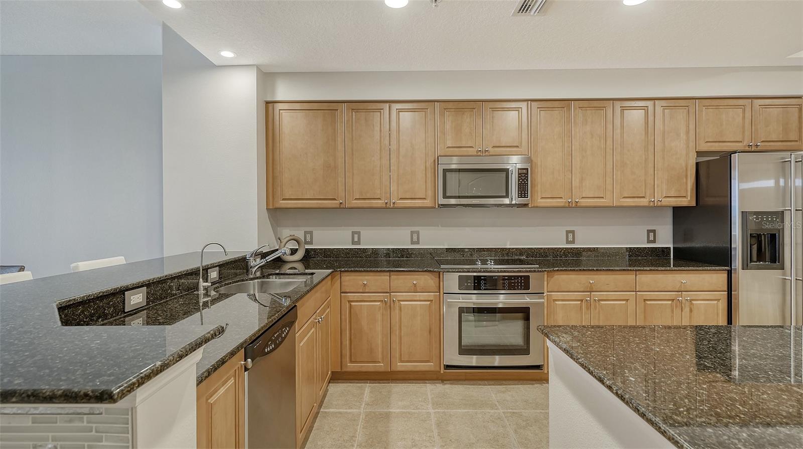 Image 21 of 52 For 610 Riviera Dunes Way 306