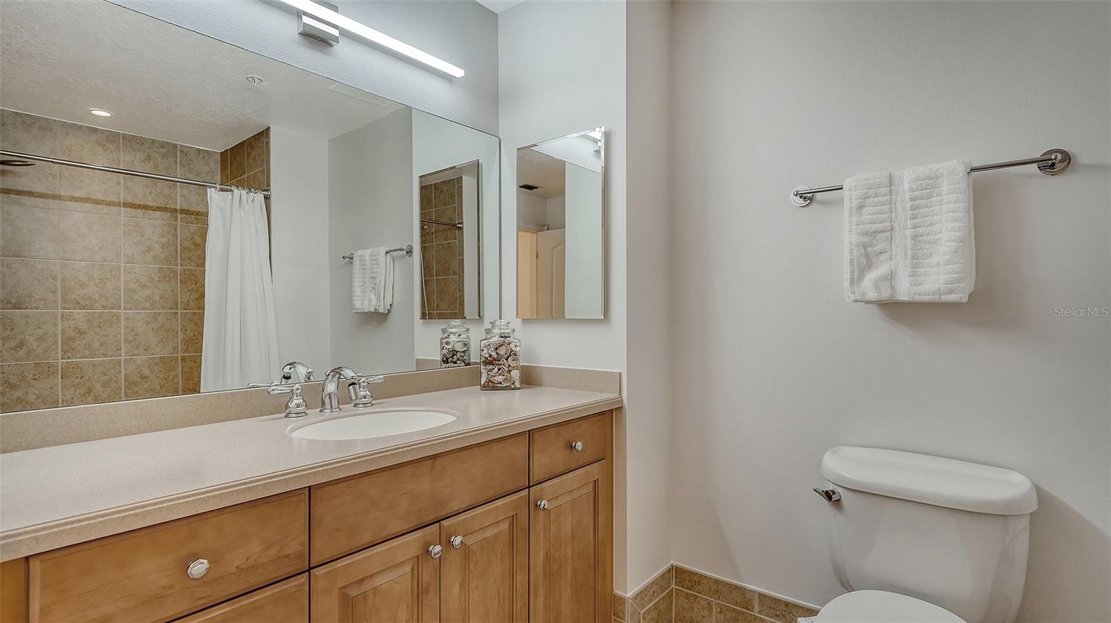 Image 34 of 52 For 610 Riviera Dunes Way 306