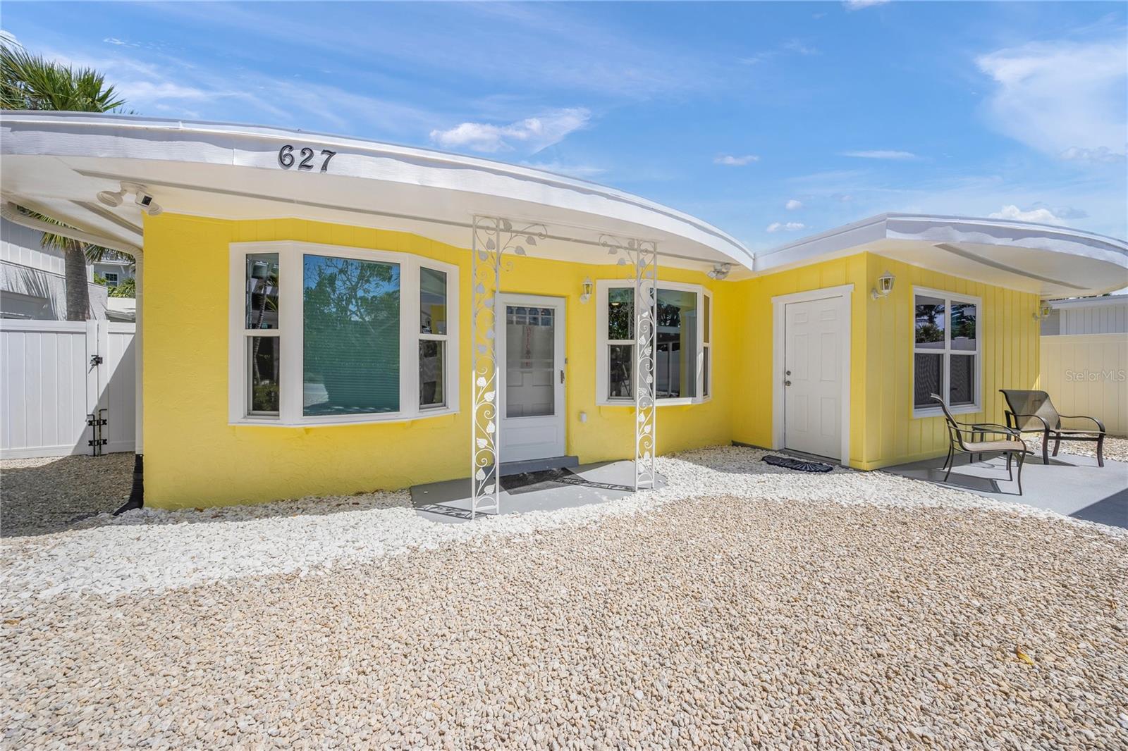 Image 3 of 82 For 627 Avenida Del Norte