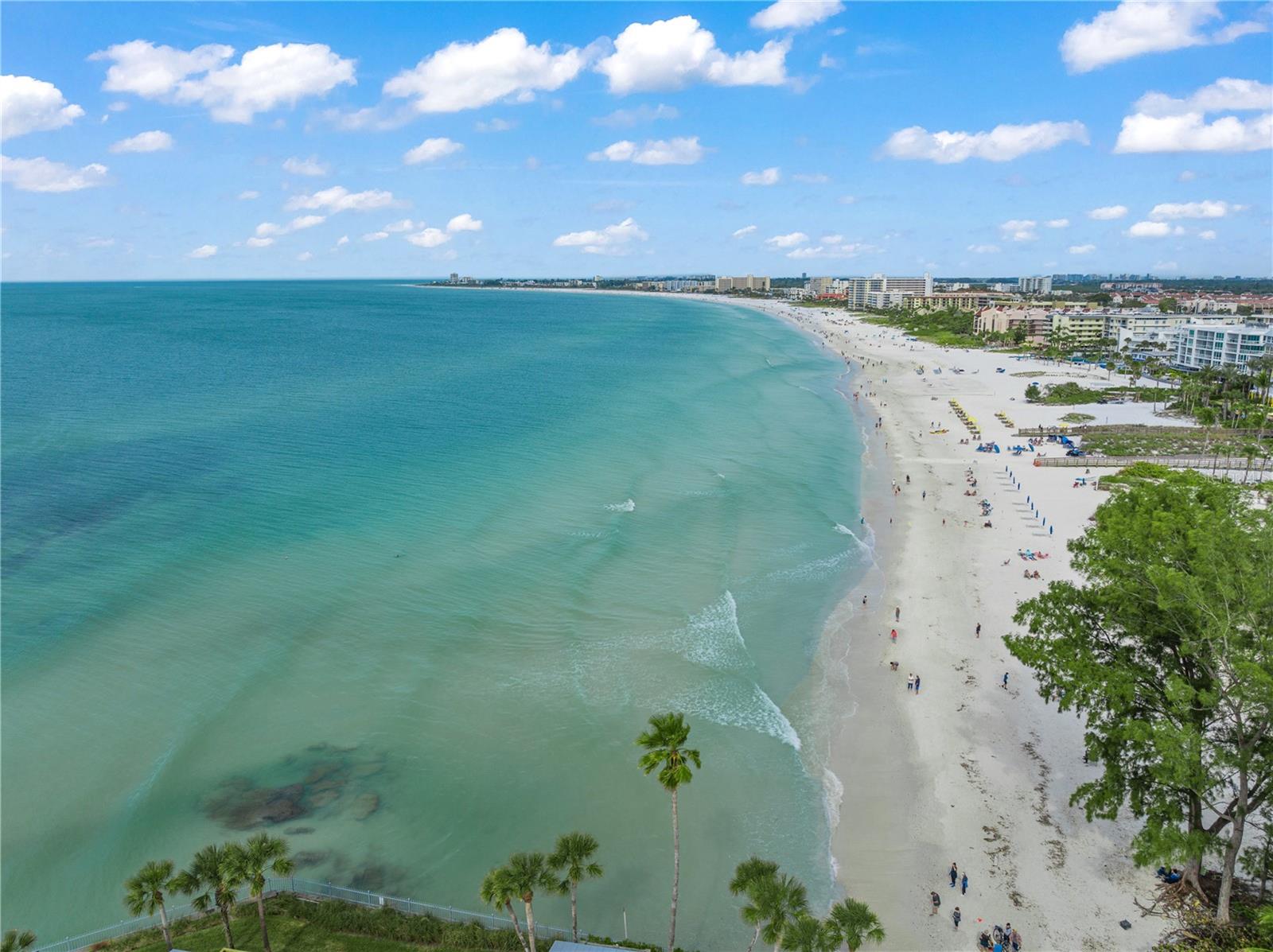 Image 77 of 82 For 627 Avenida Del Norte