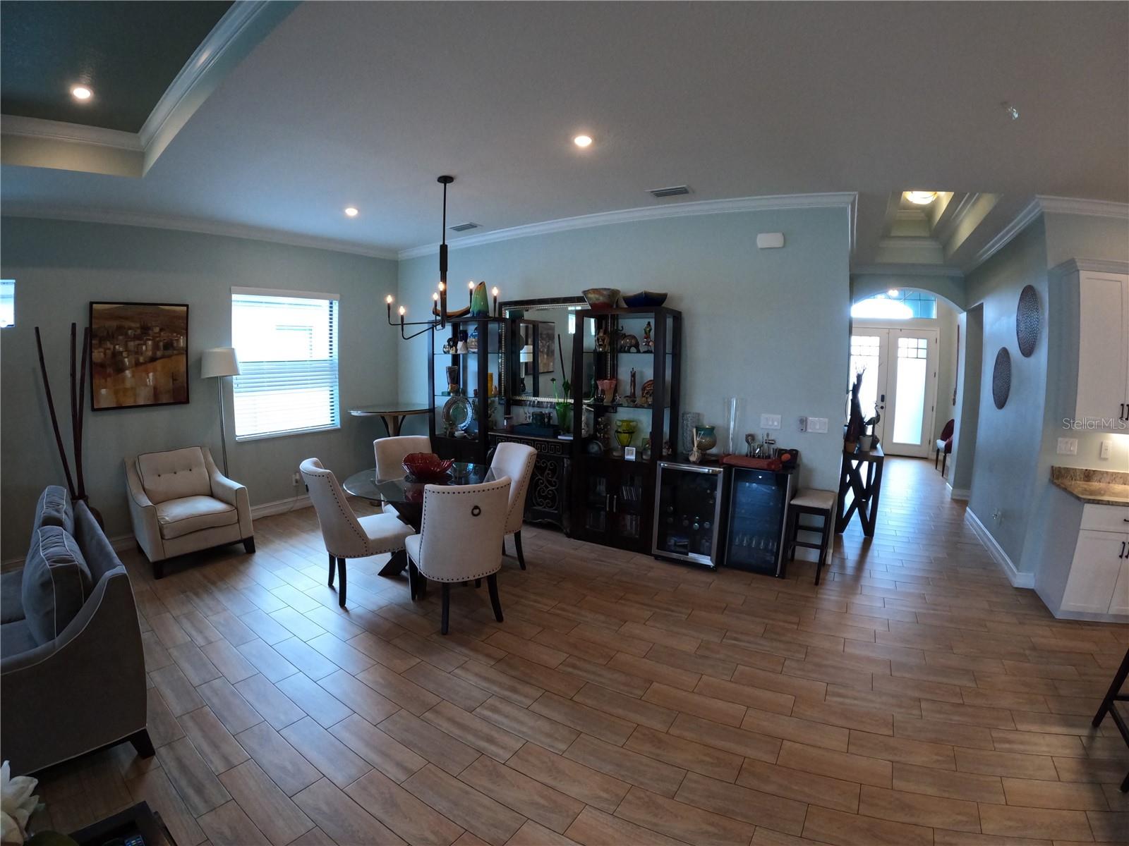 Image 11 of 40 For 6619 35th Court E