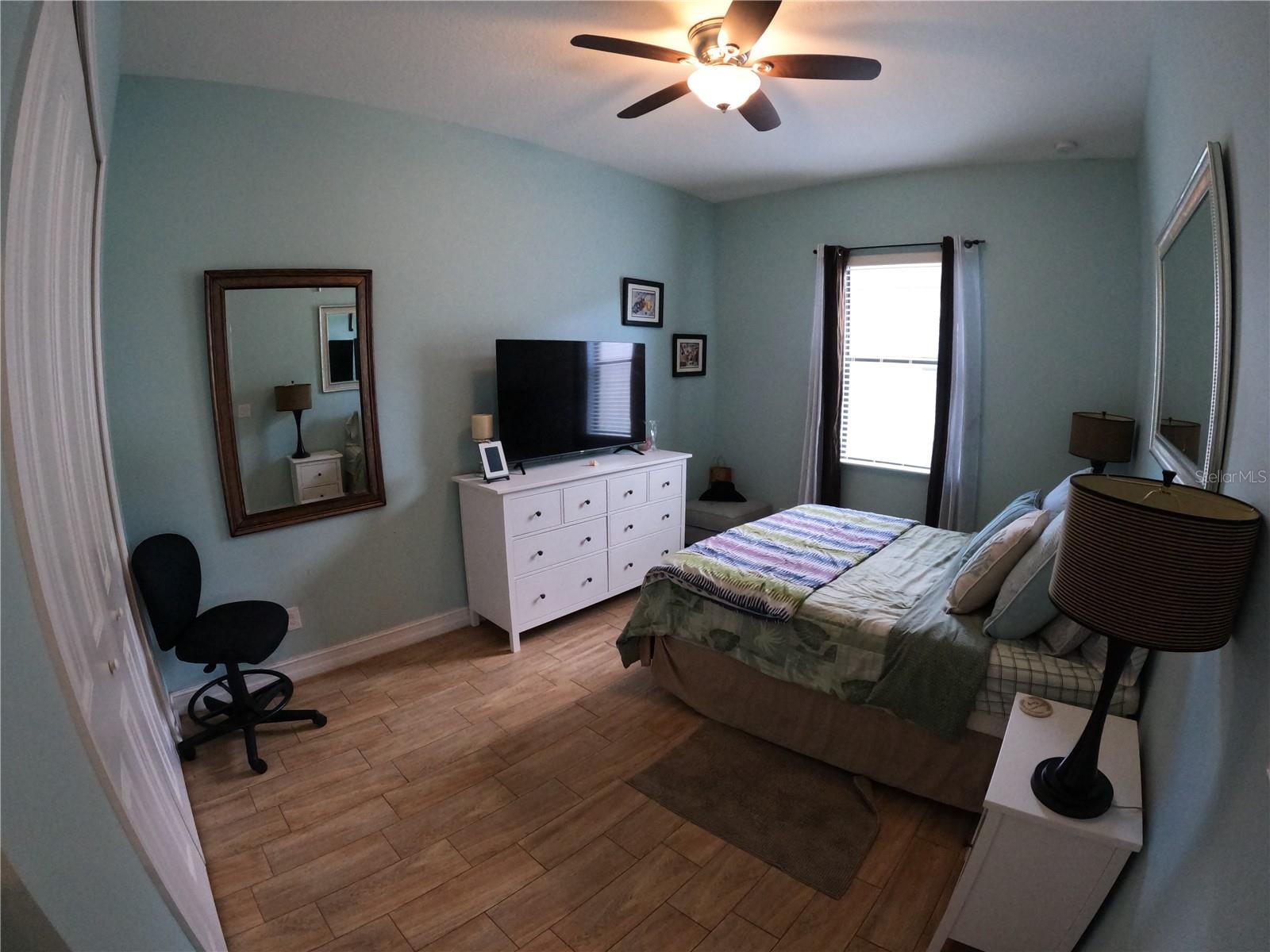 Image 38 of 40 For 6619 35th Court E