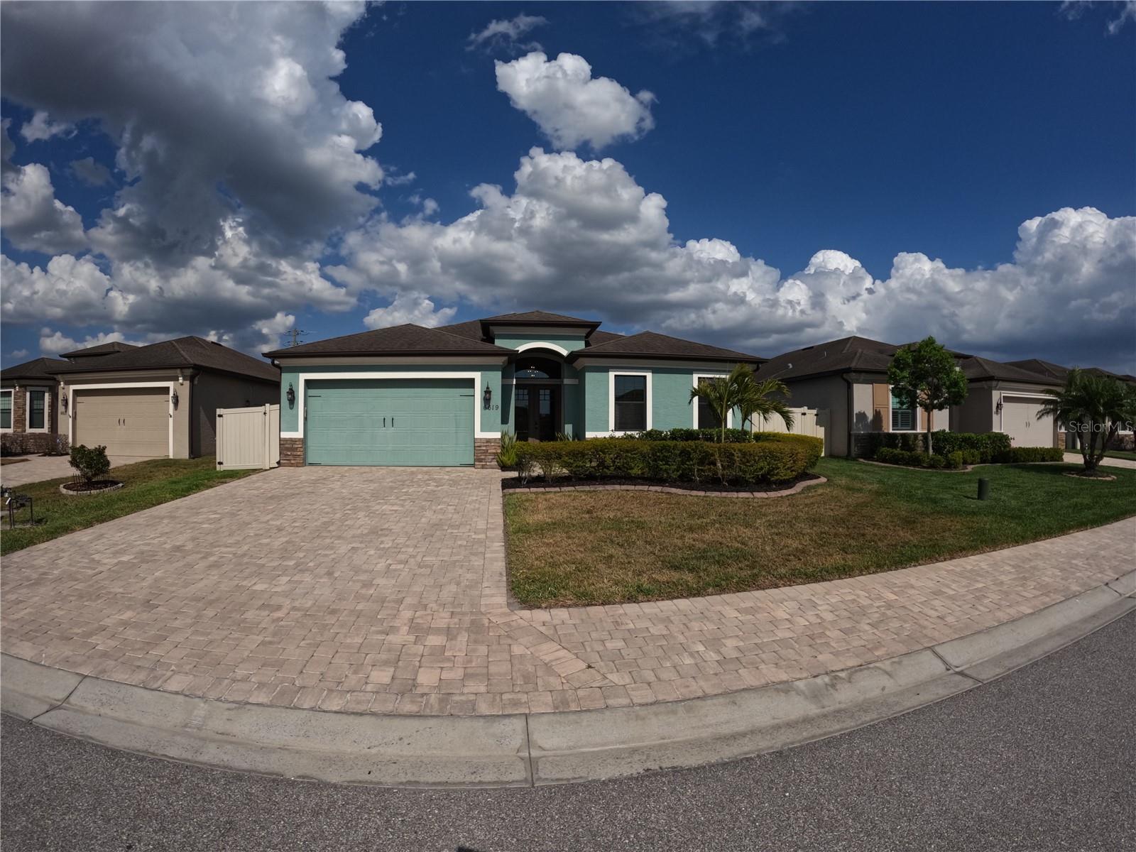 Image 4 of 40 For 6619 35th Court E