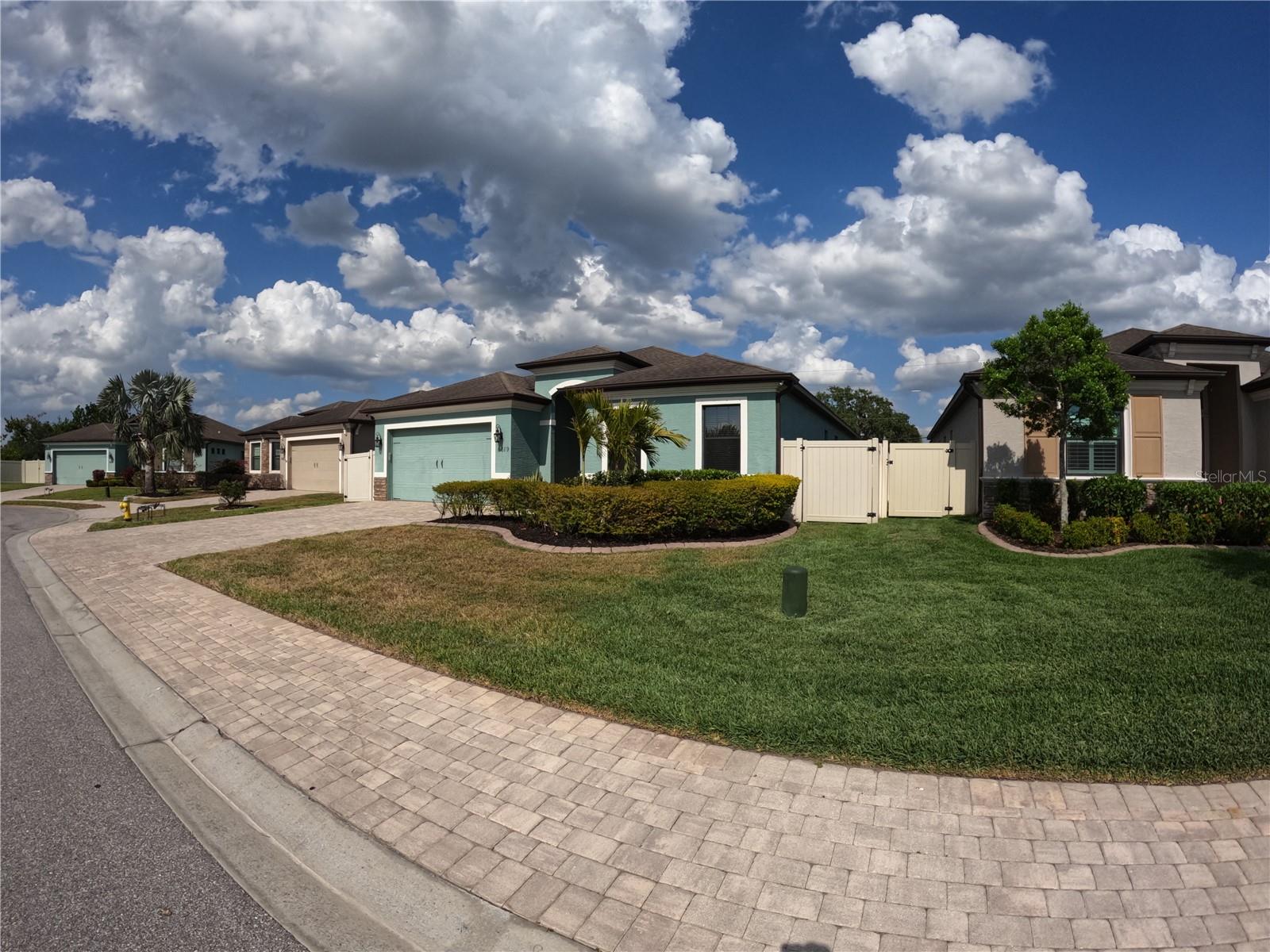 Image 5 of 40 For 6619 35th Court E
