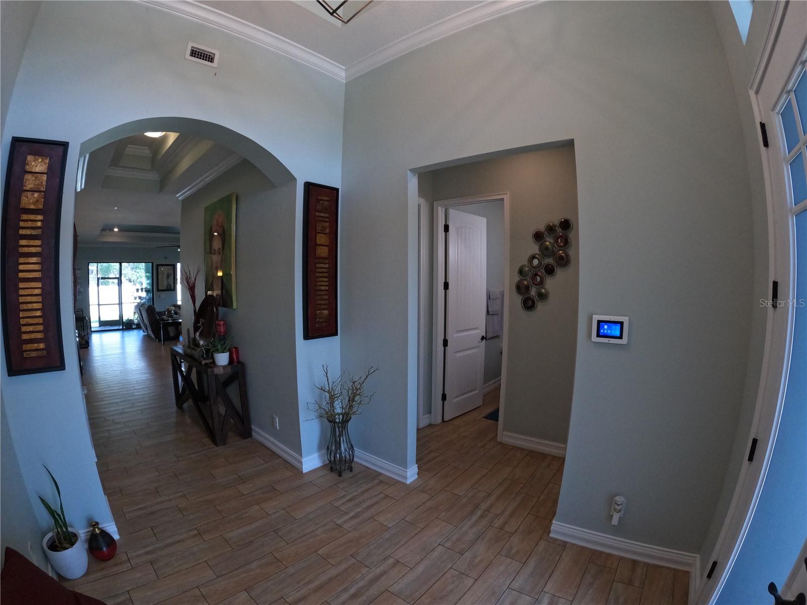 Image 8 of 40 For 6619 35th Court E