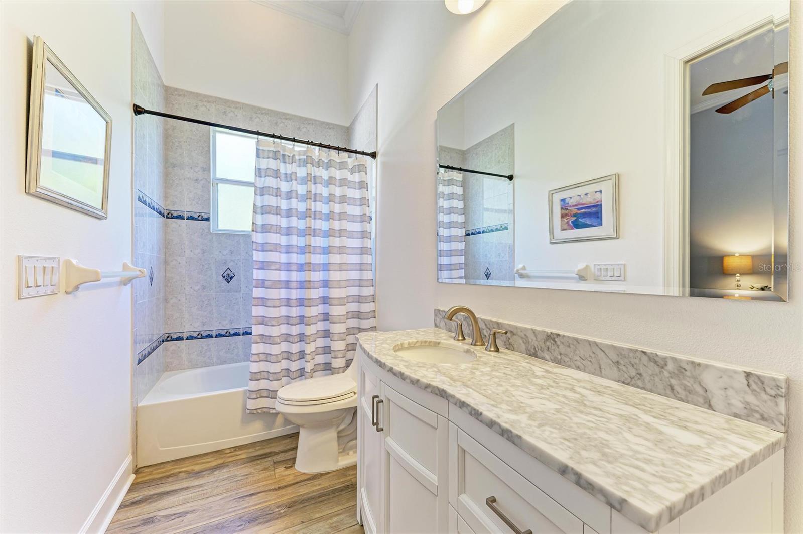 Image 52 of 94 For 20207 71st Avenue E