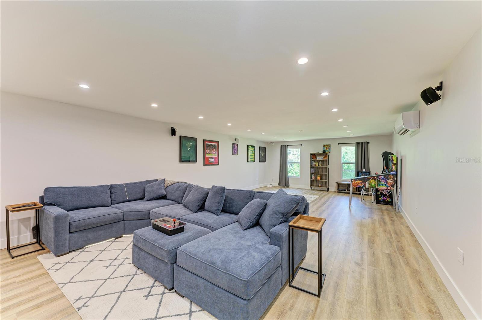 Image 83 of 94 For 20207 71st Avenue E