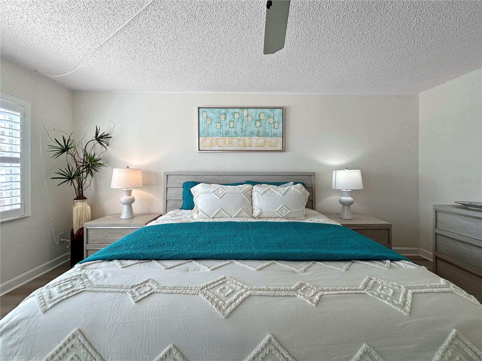 Image 15 of 47 For 4325 Gulf Of Mexico Drive 305