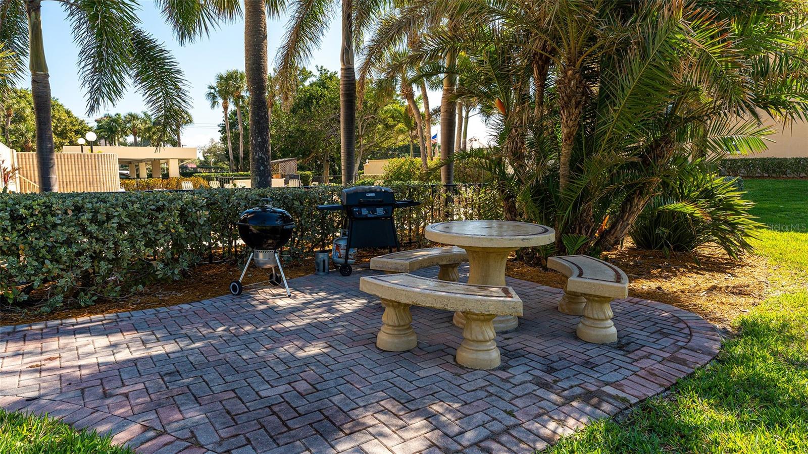 Image 40 of 47 For 4325 Gulf Of Mexico Drive 305