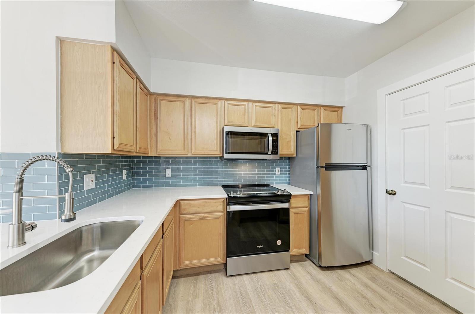 Image 10 of 30 For 3005 Chianti Court 103