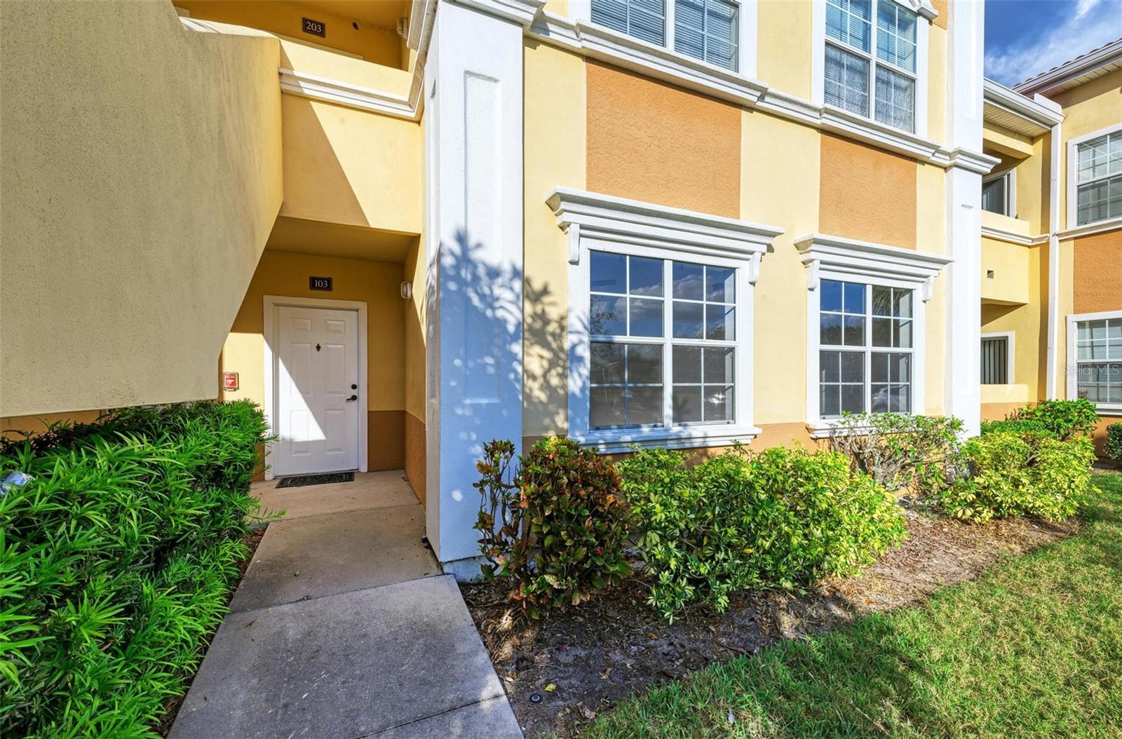 Image 4 of 30 For 3005 Chianti Court 103