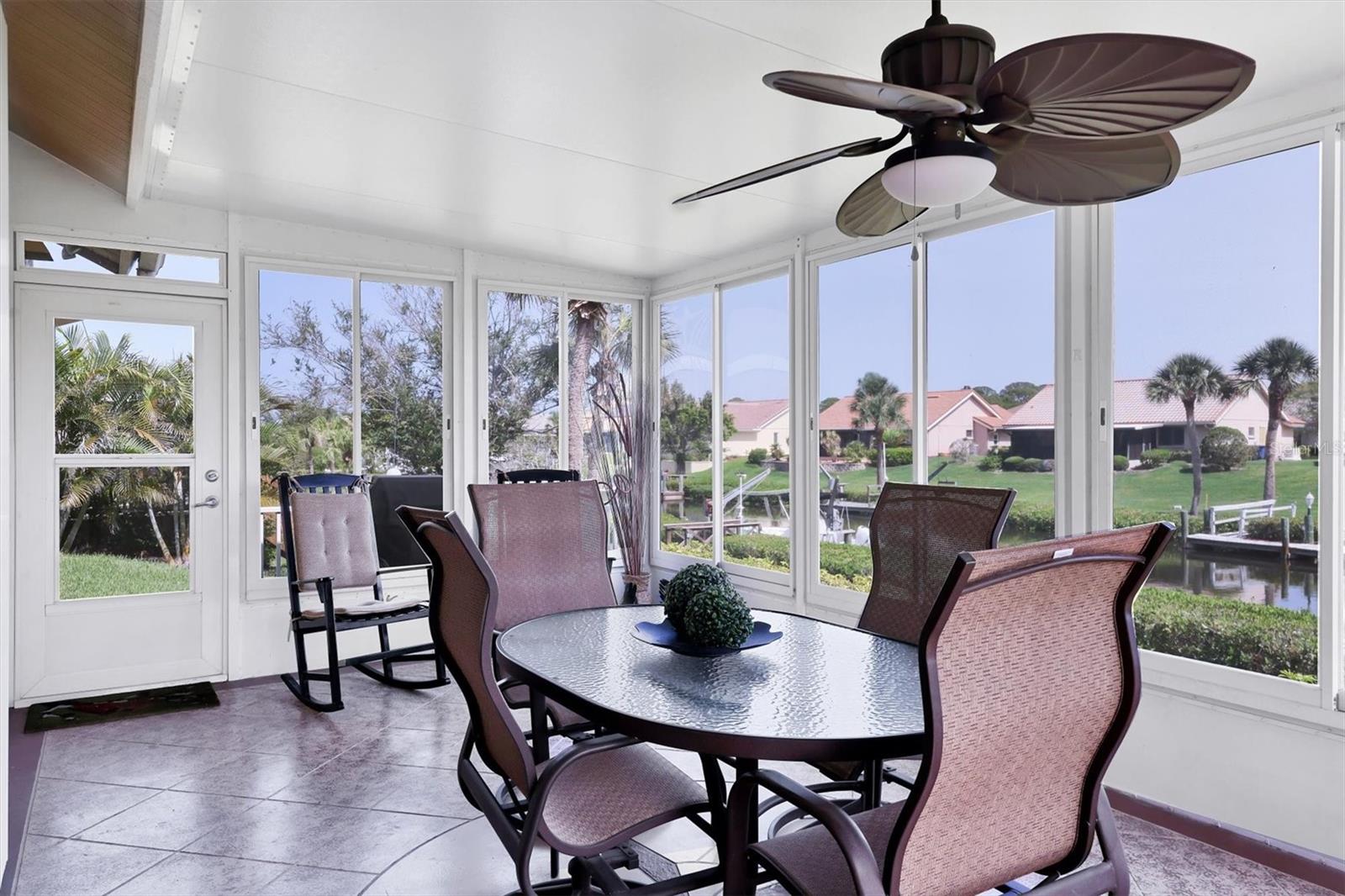 Image 16 of 54 For 175 Inlets Boulevard 175