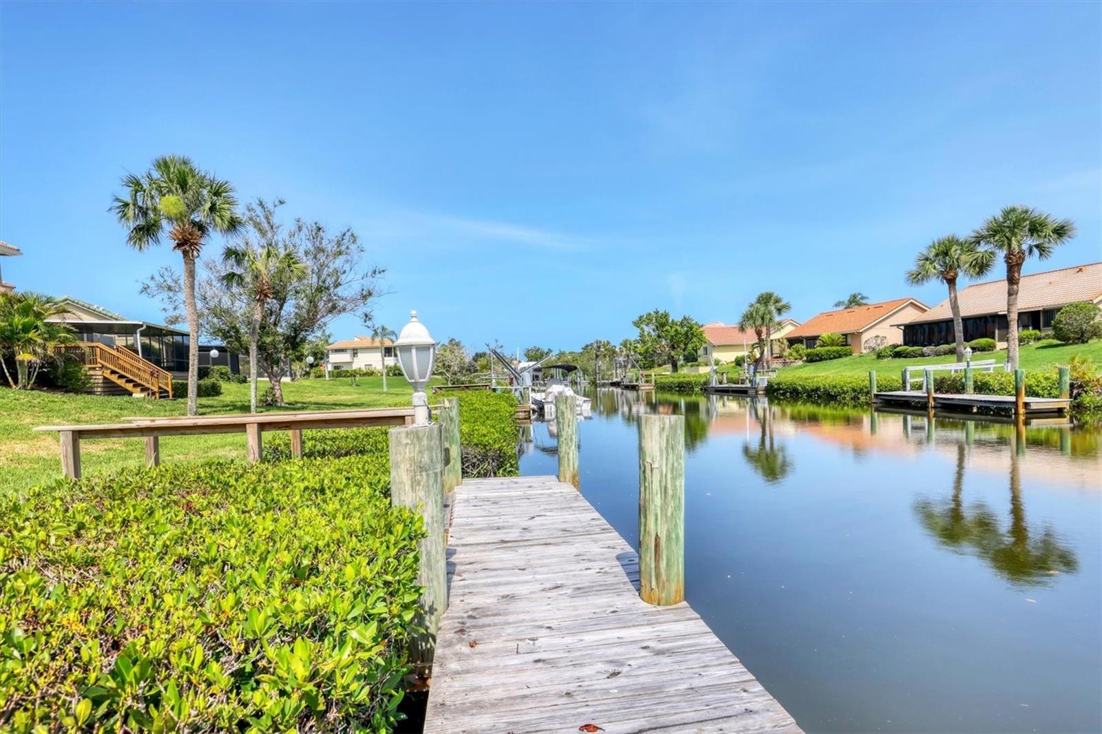 Image 21 of 54 For 175 Inlets Boulevard 175