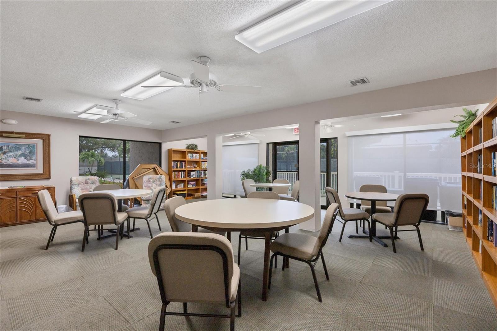 Image 31 of 54 For 175 Inlets Boulevard 175
