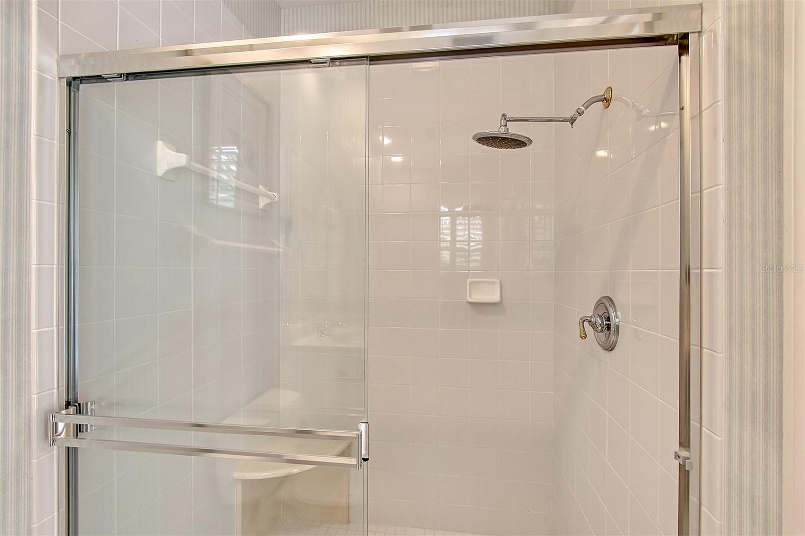 Image 32 of 49 For 5839 Los Verdes Court