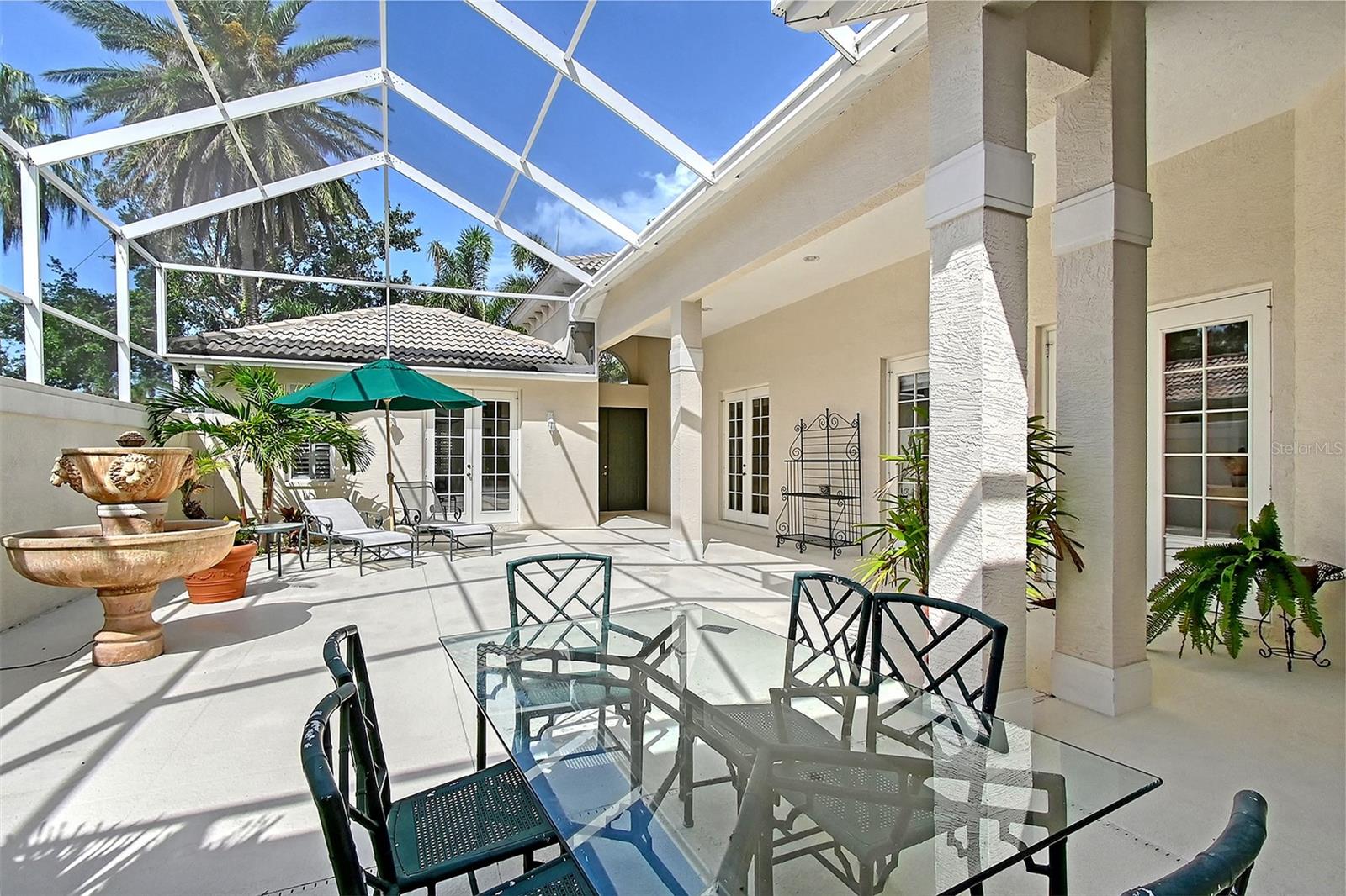Image 39 of 49 For 5839 Los Verdes Court