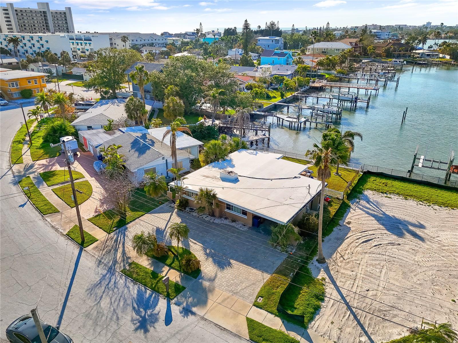Image 4 of 16 For 15305 Harbor Drive