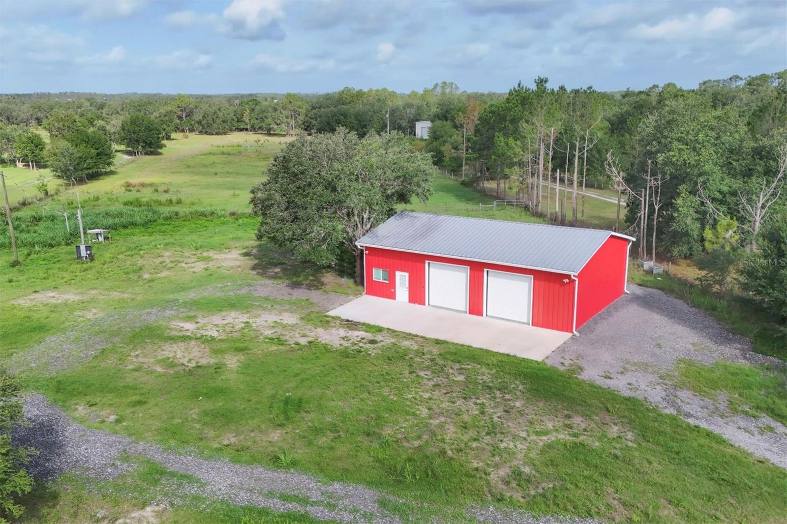 Image 4 of 32 For 3045 Logue Road