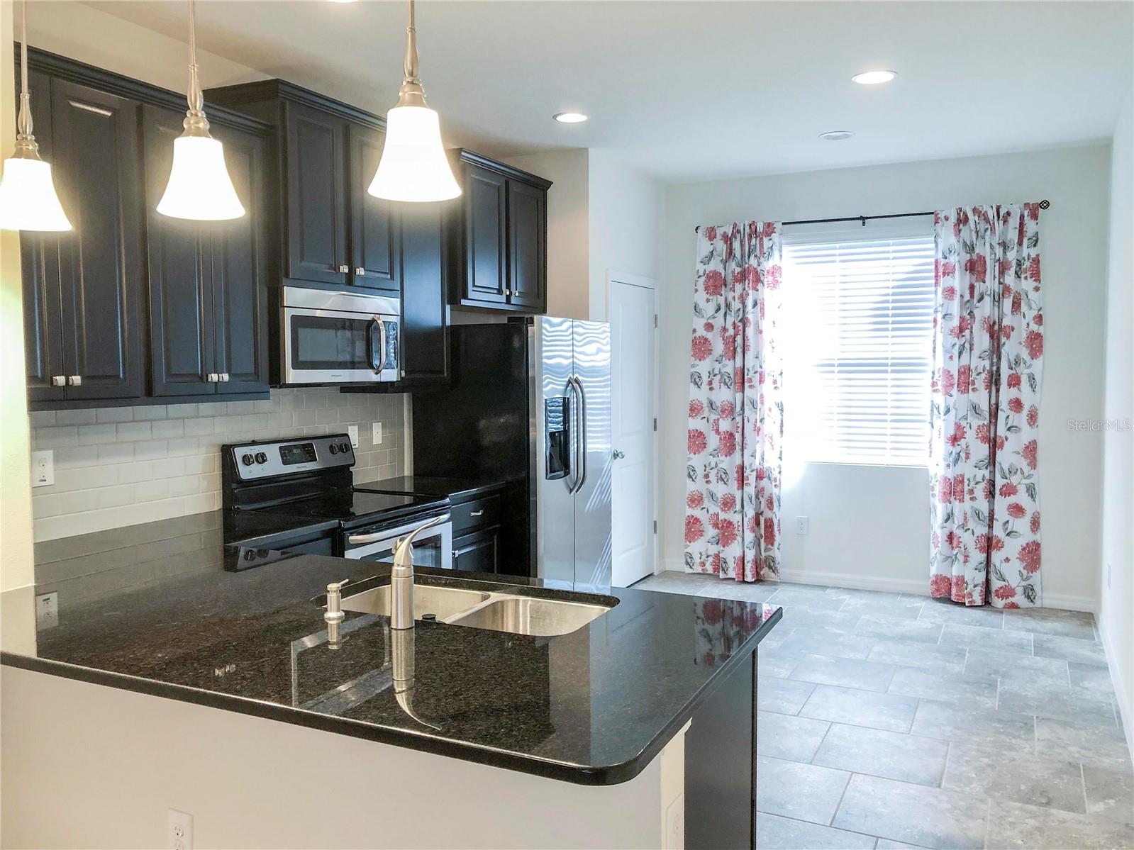 Image 7 of 16 For 6428 Boxgrove Drive