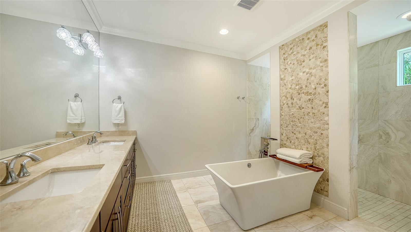 Image 20 of 37 For 413 Partridge Circle