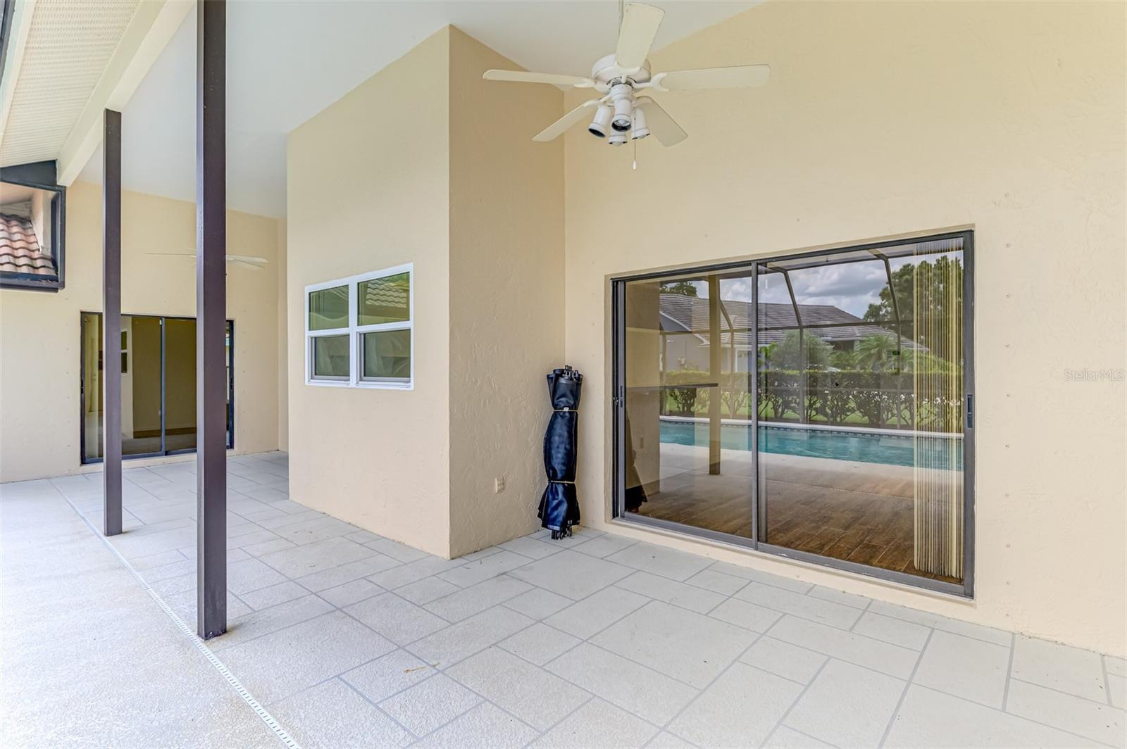 Image 43 of 51 For 1144 Hoover Street