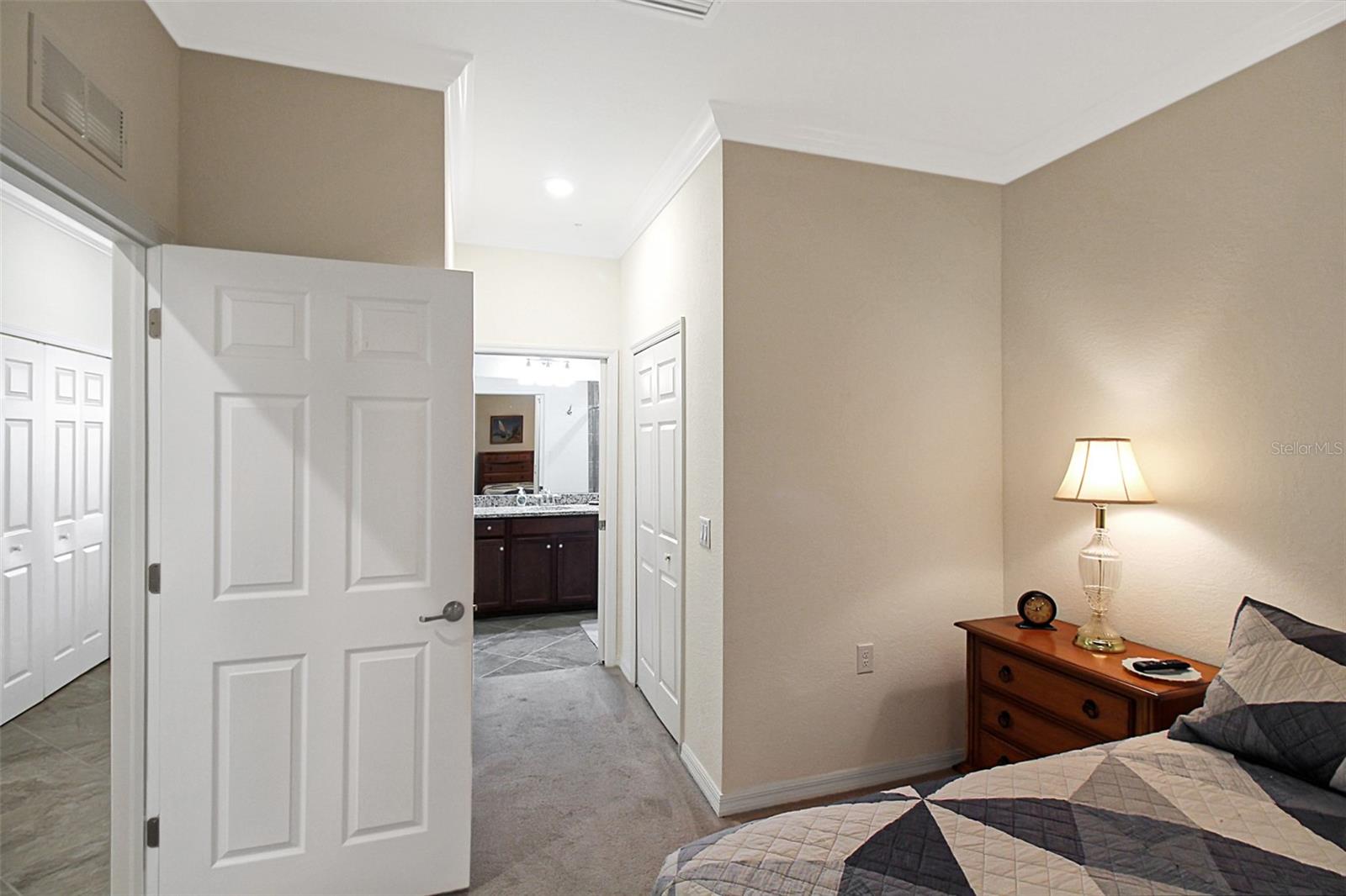 Image 13 of 47 For 17006 Vardon Terrace 406