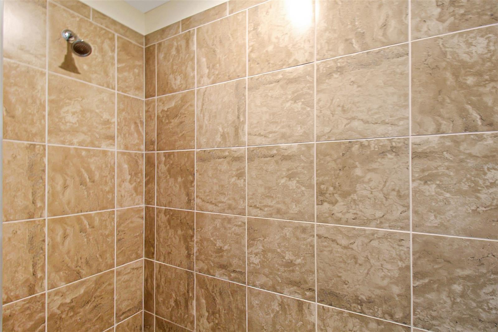 Image 16 of 47 For 17006 Vardon Terrace 406