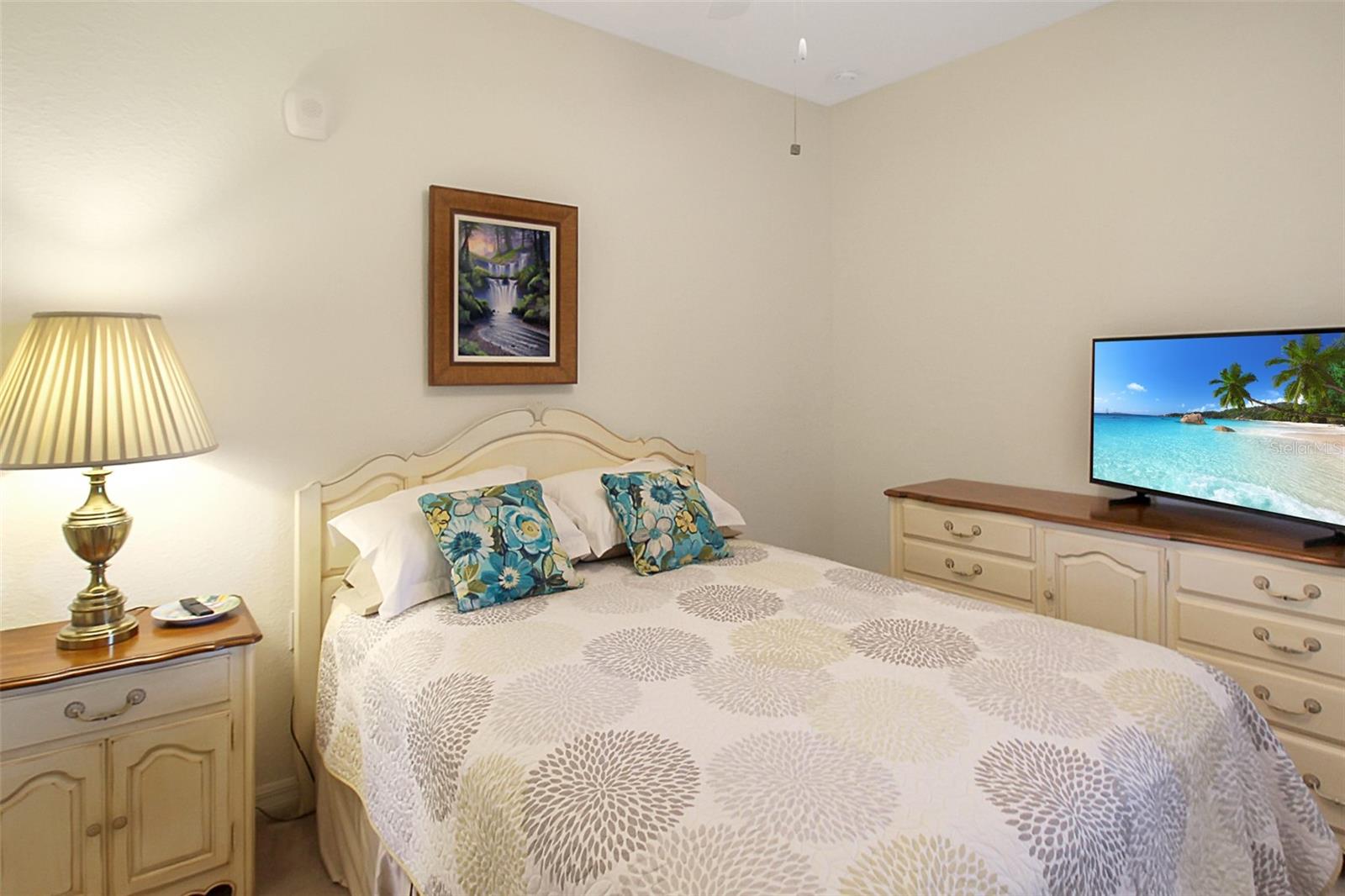 Image 21 of 47 For 17006 Vardon Terrace 406