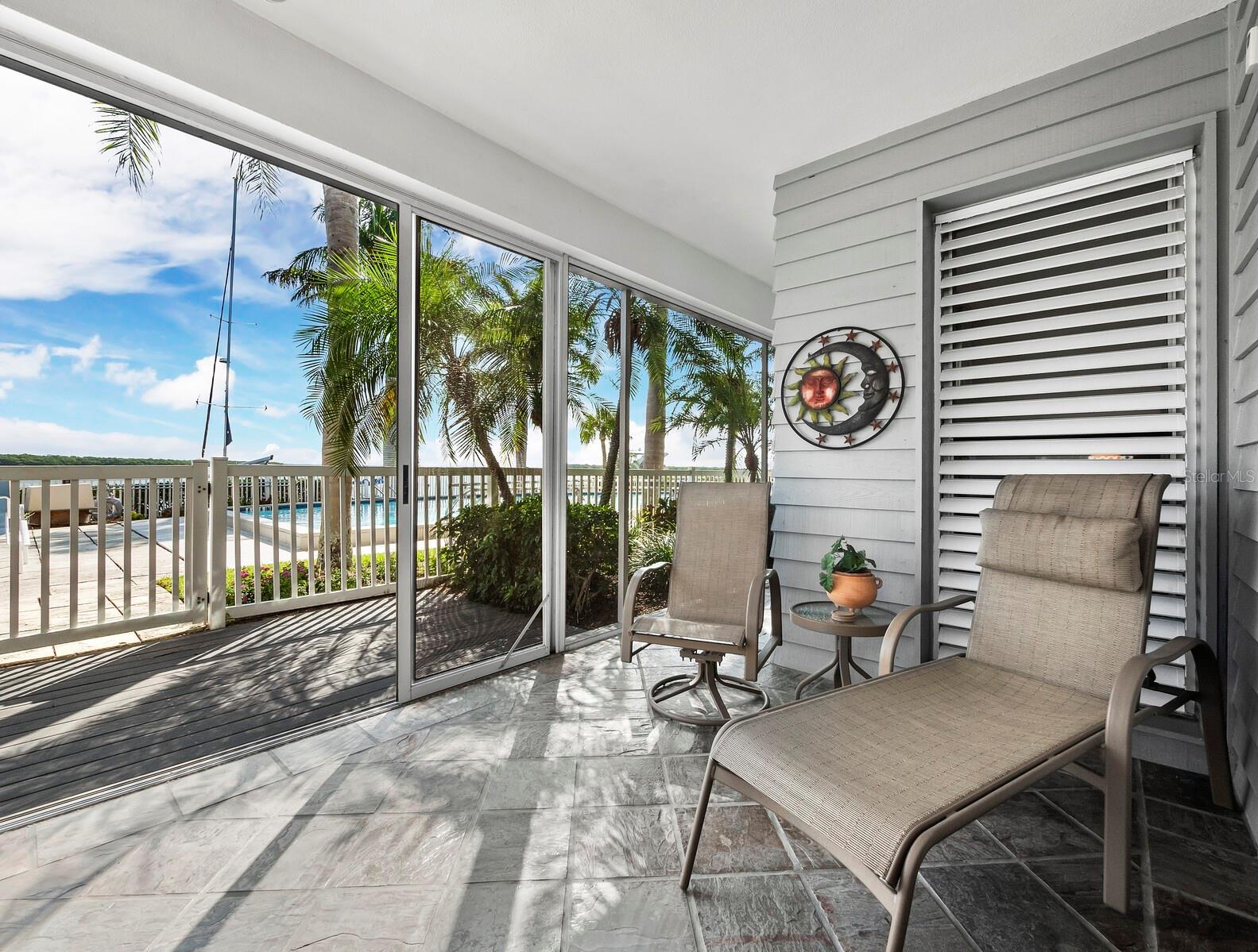 Image 18 of 41 For 615 Dream Island Place 105