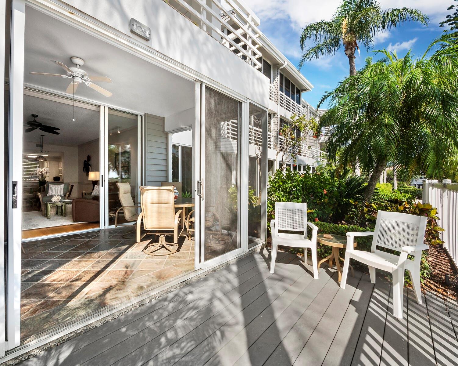 Image 20 of 41 For 615 Dream Island Place 105