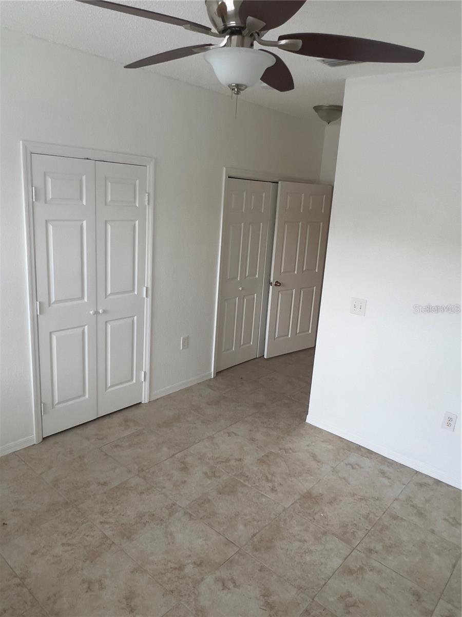 Image 10 of 21 For 18001 Richmond Place Drive 616