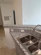 Image 14 of 21 For 18001 Richmond Place Drive 616