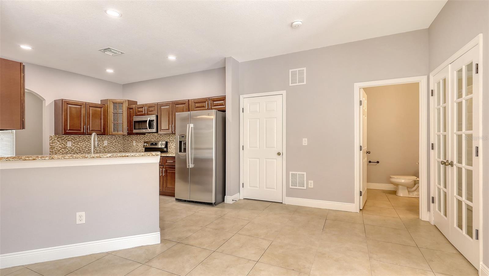 Image 12 of 32 For 205 Sugarloaf Drive