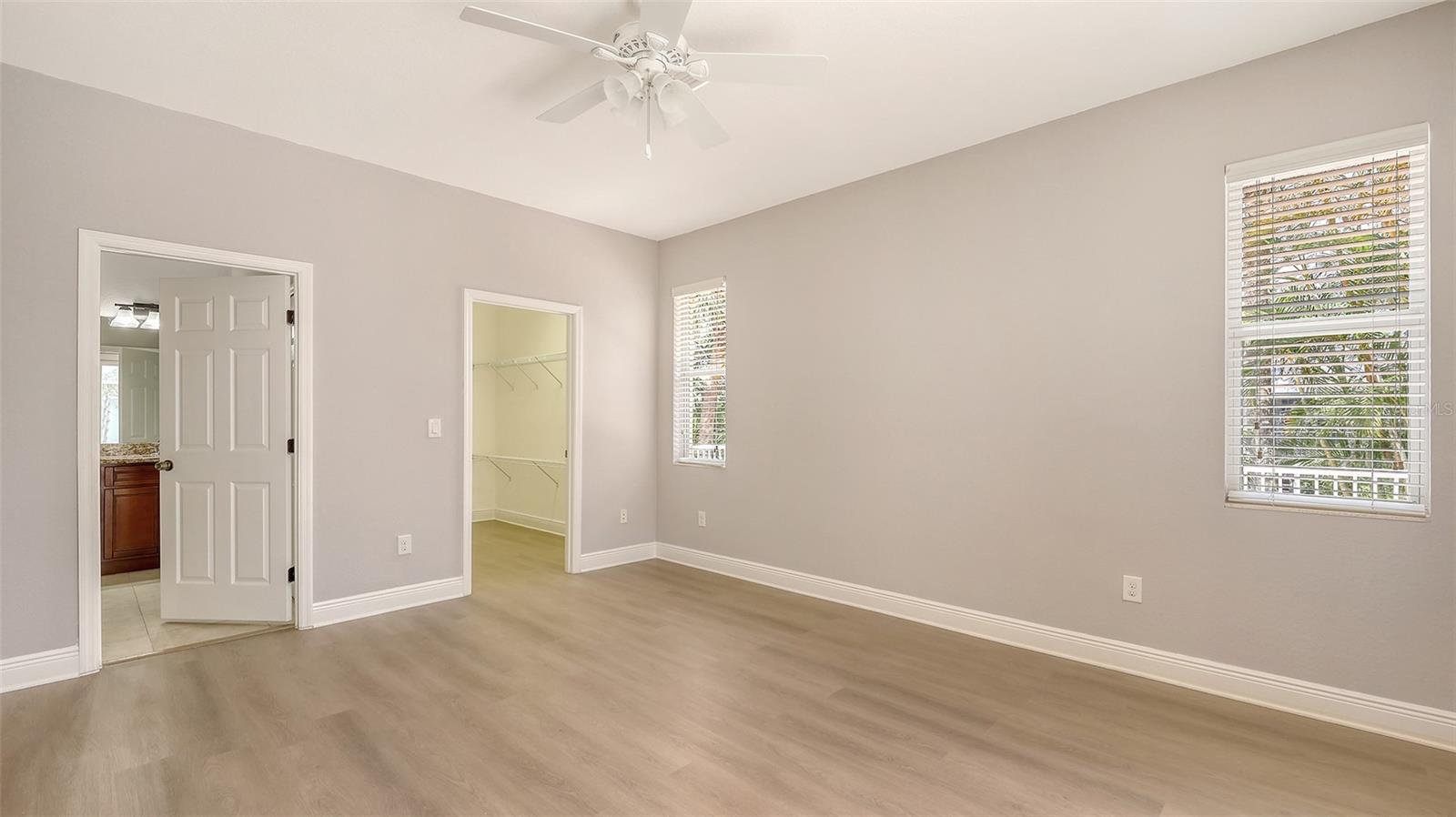 Image 13 of 32 For 205 Sugarloaf Drive