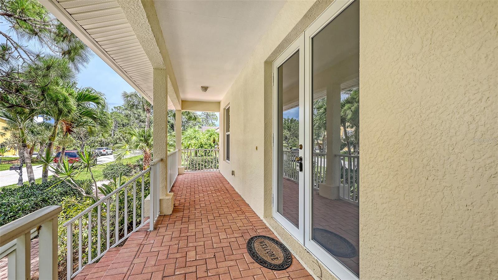 Image 4 of 32 For 205 Sugarloaf Drive