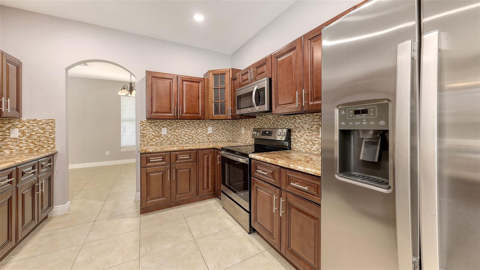 Image 9 of 32 For 205 Sugarloaf Drive