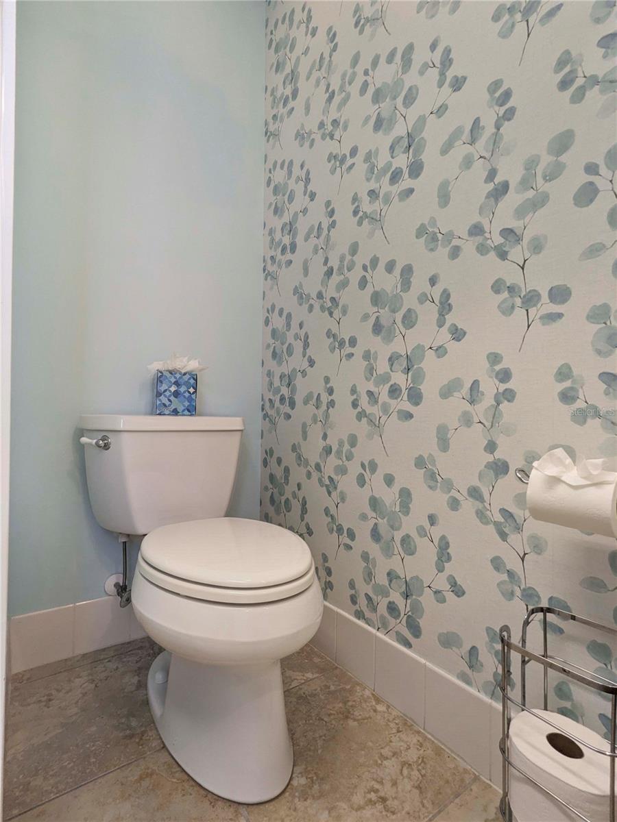 Image 14 of 37 For 6008 Madrano Drive
