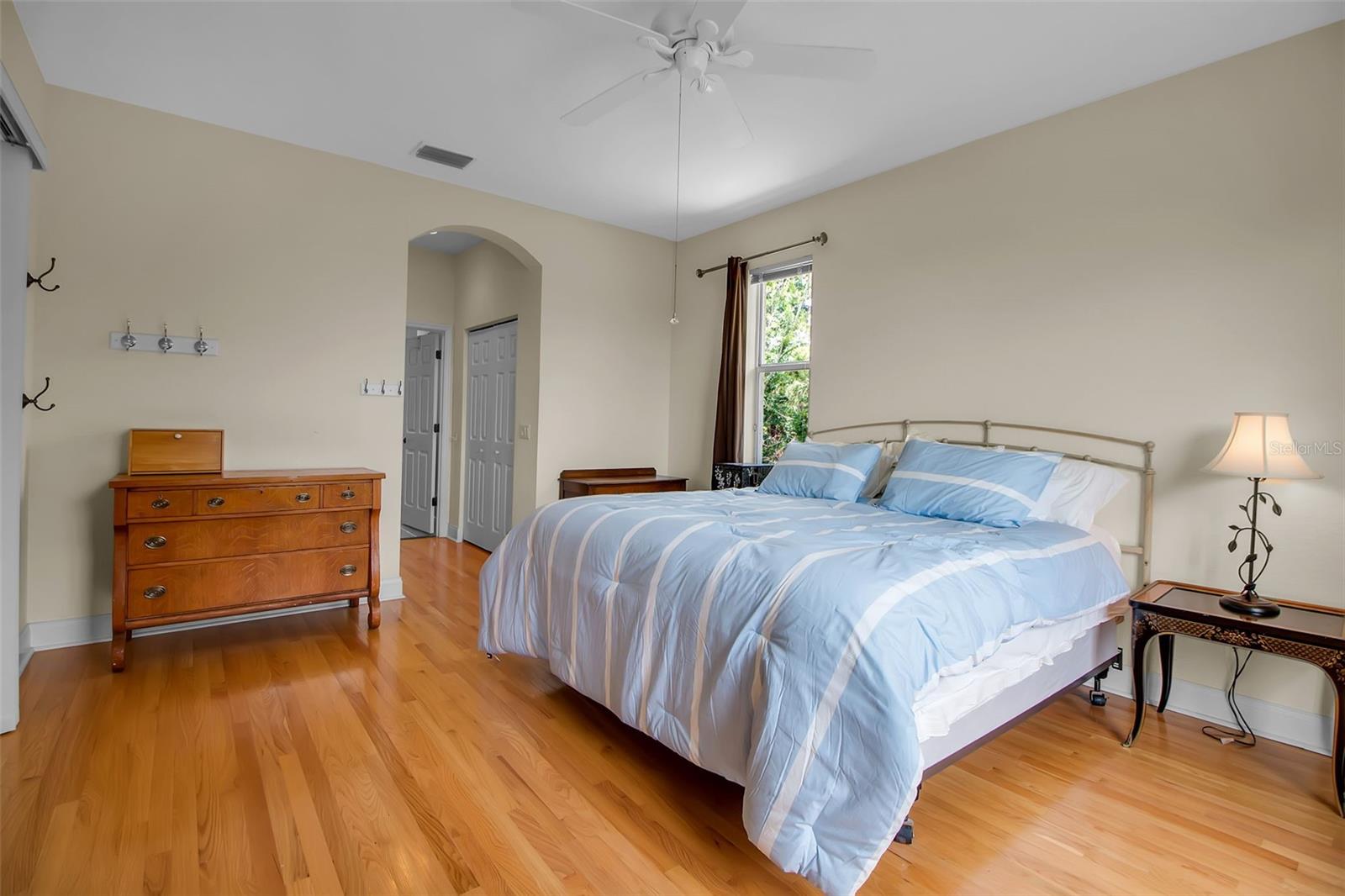 Image 13 of 27 For 2048 Larson Street
