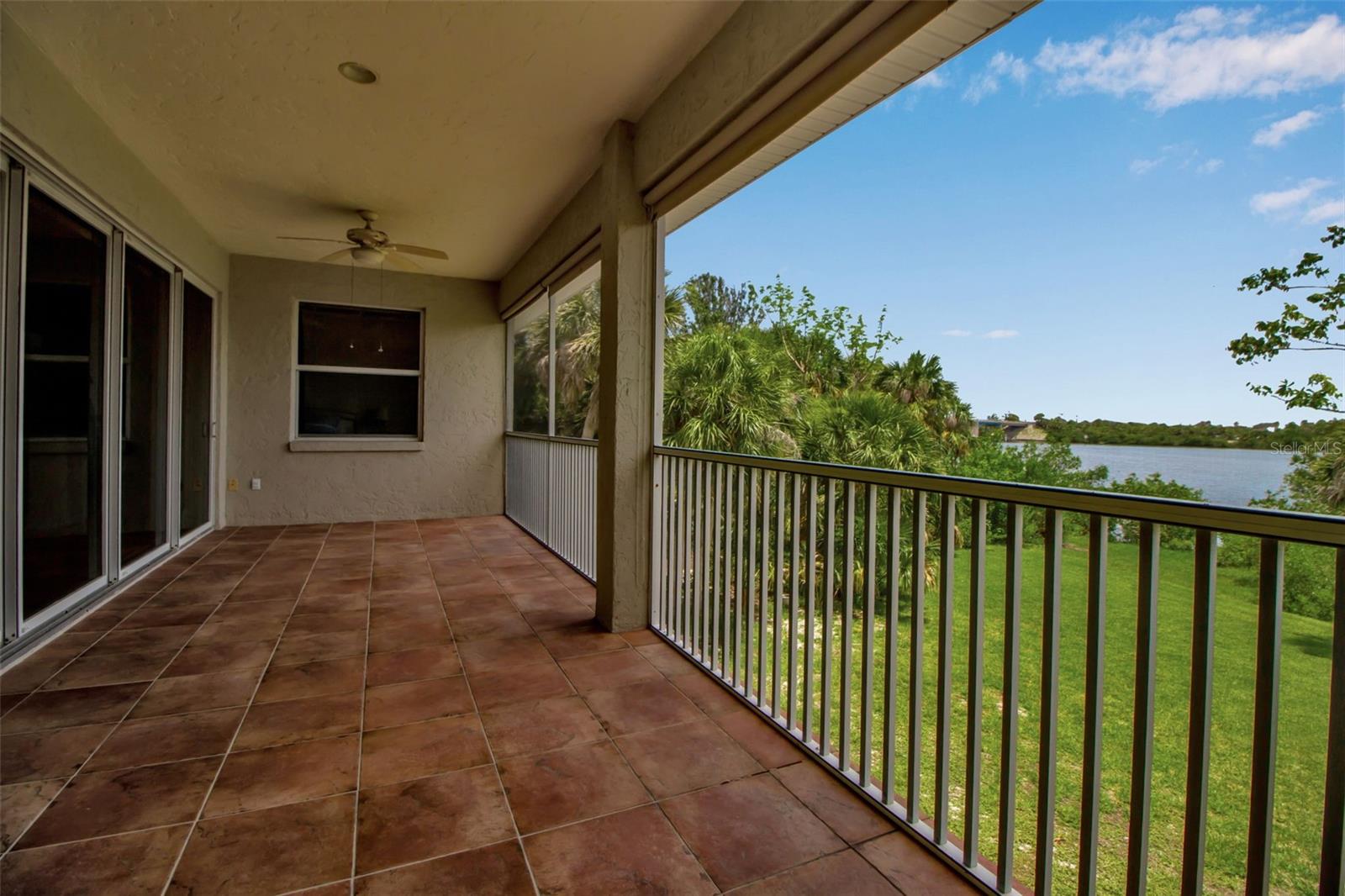 Image 18 of 27 For 2048 Larson Street