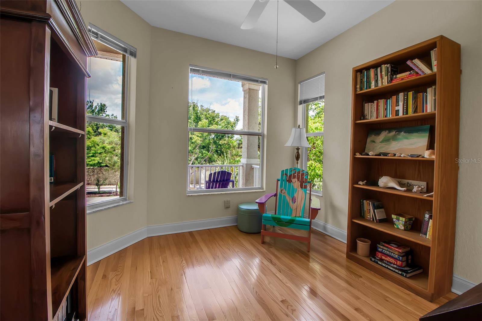Image 6 of 27 For 2048 Larson Street
