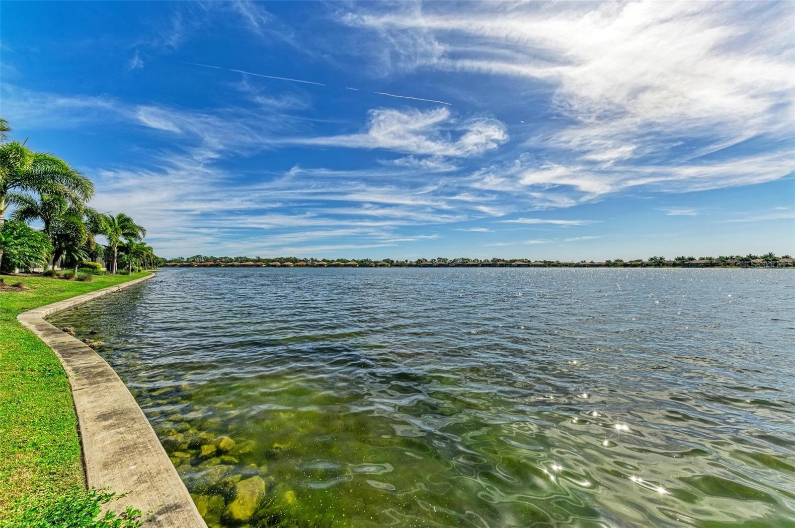 Image 3 of 98 For 138 Toscavilla Boulevard