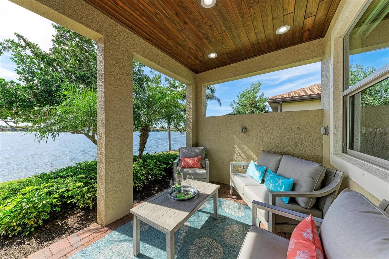 Image 34 of 98 For 138 Toscavilla Boulevard