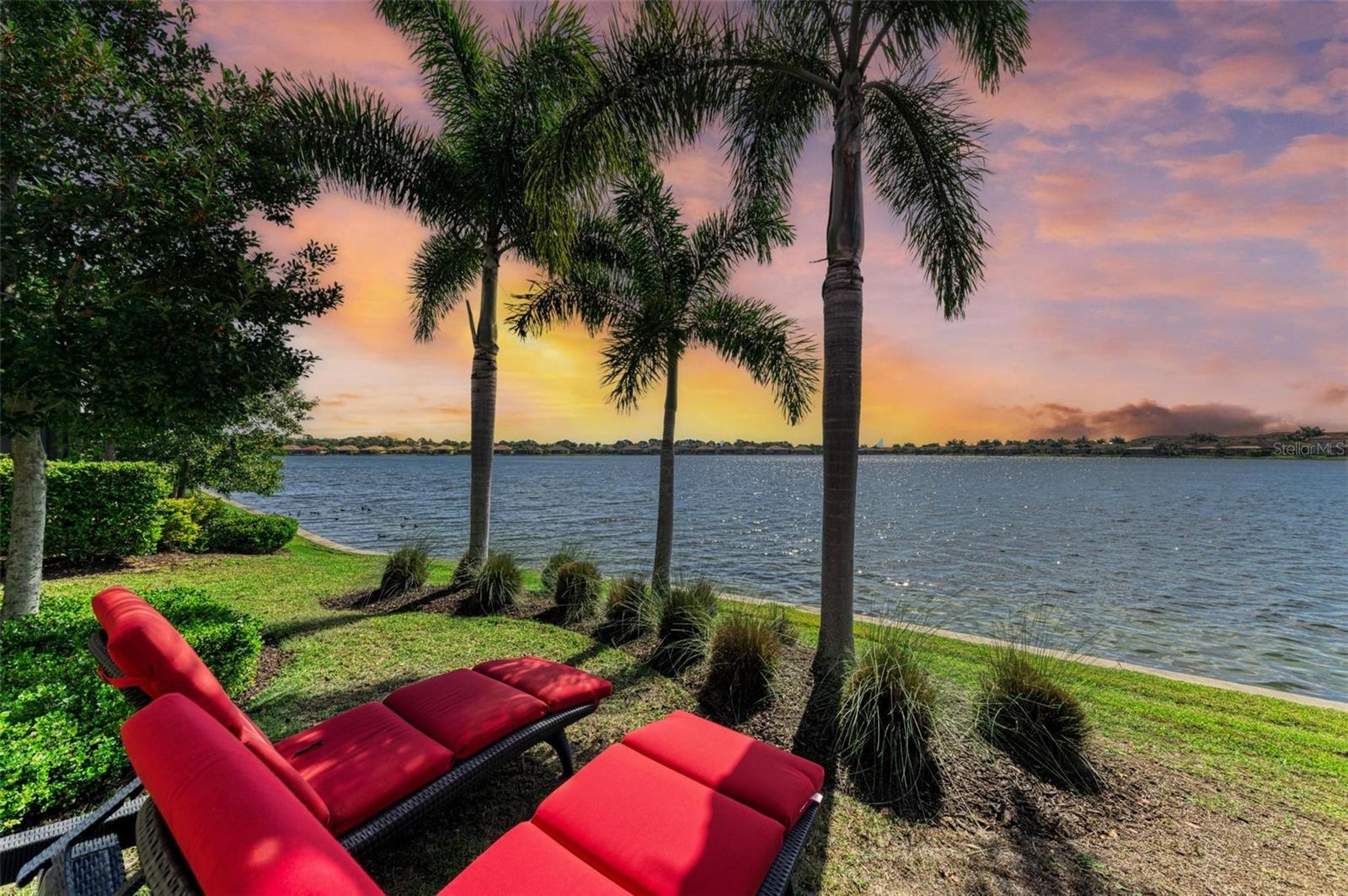 Image 38 of 98 For 138 Toscavilla Boulevard