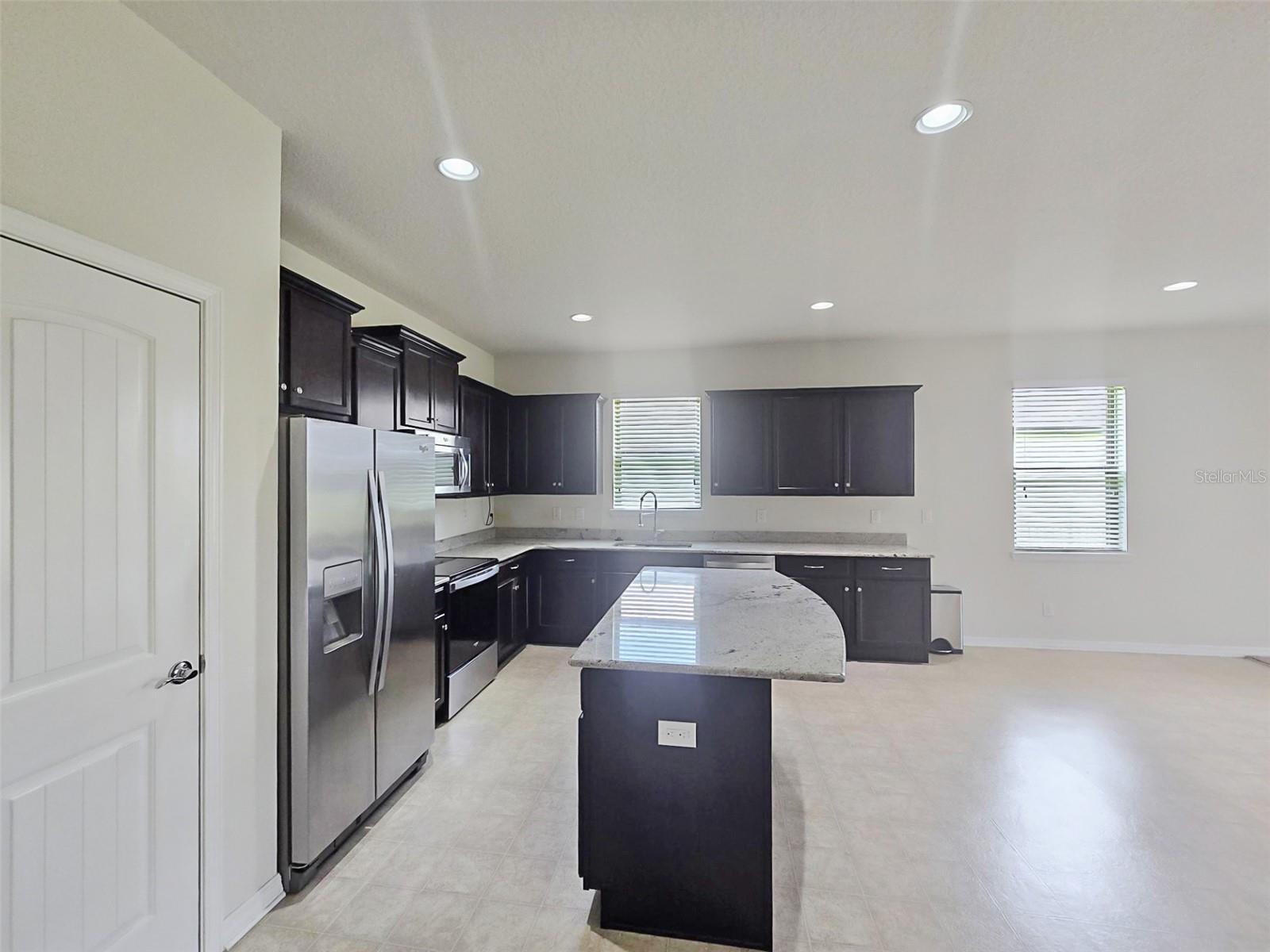 Image 6 of 32 For 5808 111th Avenue E