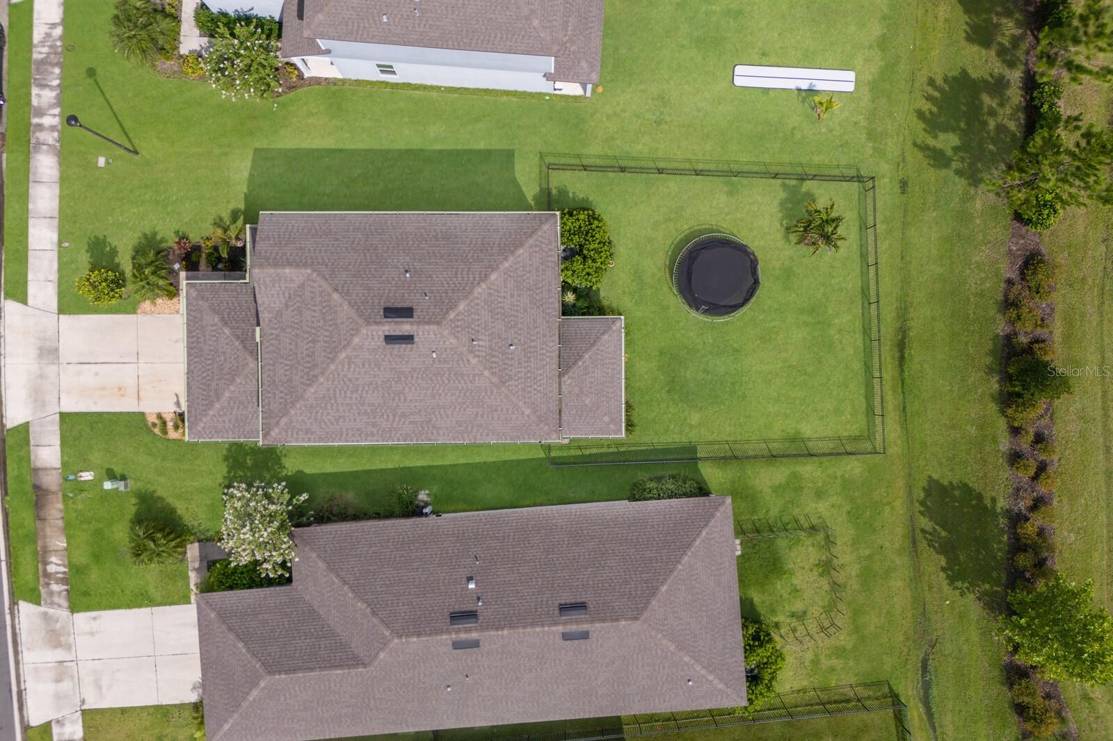 Image 30 of 72 For 8985 Royal River Circle